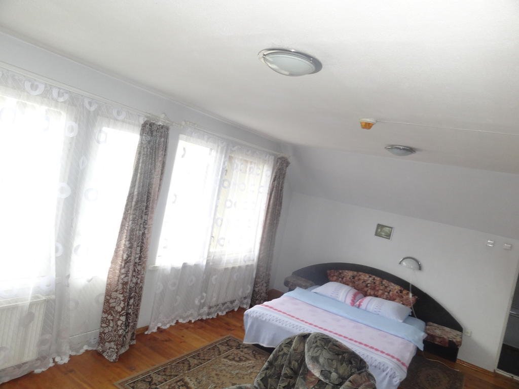 Hotel Rebir Daugavpils Eksteriør bilde